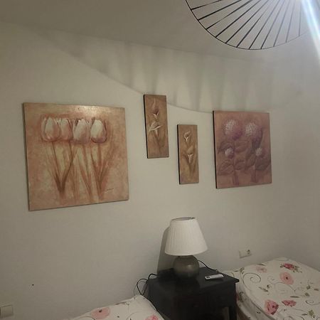 Luchana 15 Malaga Bagian luar foto