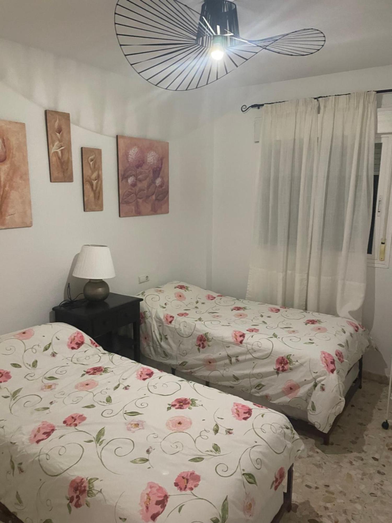 Luchana 15 Malaga Bagian luar foto
